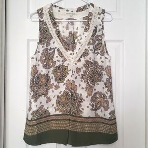 Danielrainn sleeveless v neck  top